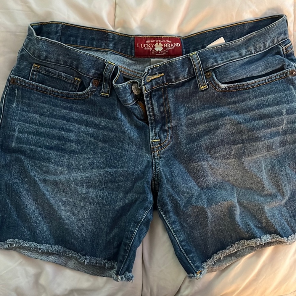 Lucky Brand, mid-length jean shorts
